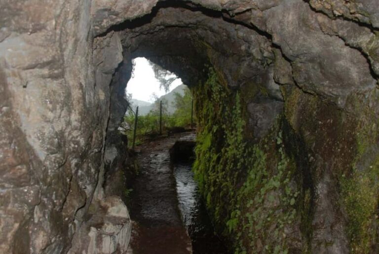 Caldeirão Verde: Queimadas PR9 Transfer Hike - A Closer Look at the Logistics