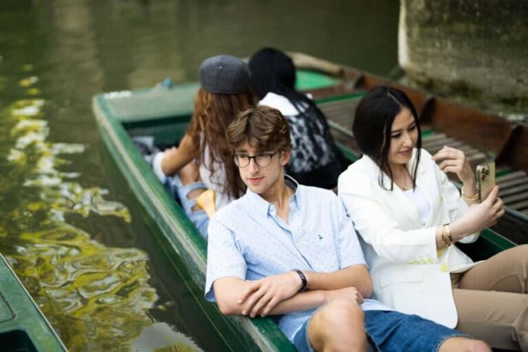 Cambridge: Alumni-led Tour & Punt w/ King's College Option - The Value of This Tour