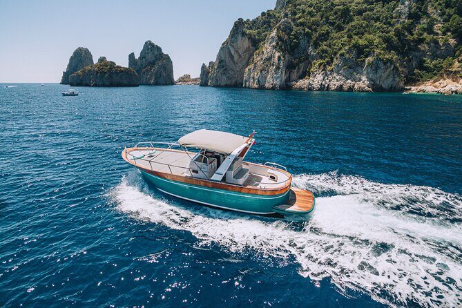 Capri Private Boat Tour from Sorrento, Positano or Naples - The Itinerary: A Day in Capri’s Best-Known Spots