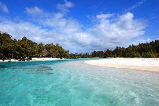 Catamaran Cruise: Isle aux Cerfs, Including BBQ Lunch, in Mauritius - The Experience from Travelers’ Perspectives