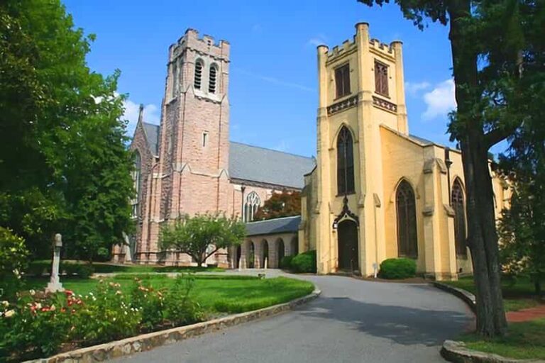 Chapel Hill Historic Churches Tour - An In-Depth Look at the Chapel Hill Churches Tour