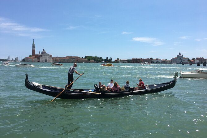 Charming Gondola Ride on the Grand Canal & Gondola Gallery - The Practical Side: Booking, Price, and Value