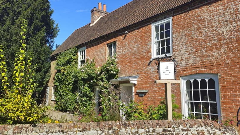 Chawton: village tour to discover its links with Jane Austen - Exploring Chawton’s Charm
