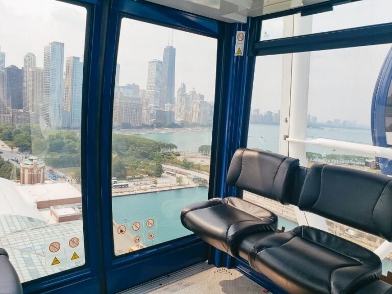 Chicago: Navy Pier Centennial Wheel Ticket - The Experience Itself