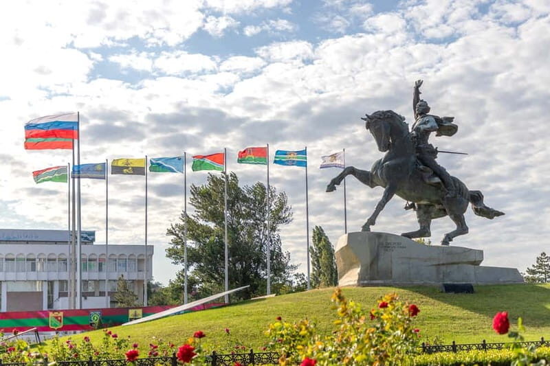 Chisinau:Transnistria Soviet Era& Castle Mimi Winery by car - A Closer Look at the Itinerary and What to Expect