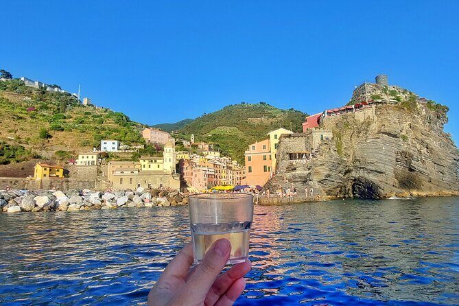 Cinque Terre tour with a traditional ligurian gozzo from Monterosso - The Vessel: A Traditional Ligurian Gozzo