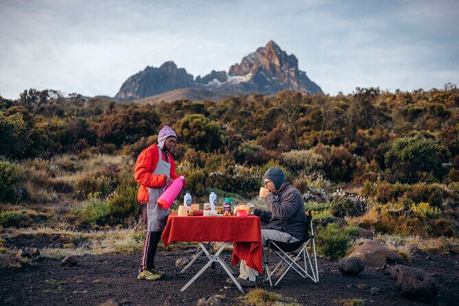 Climbing Kilimanjaro through 7 days Machame Route - Introduction to the Kilimanjaro Machame Route Experience