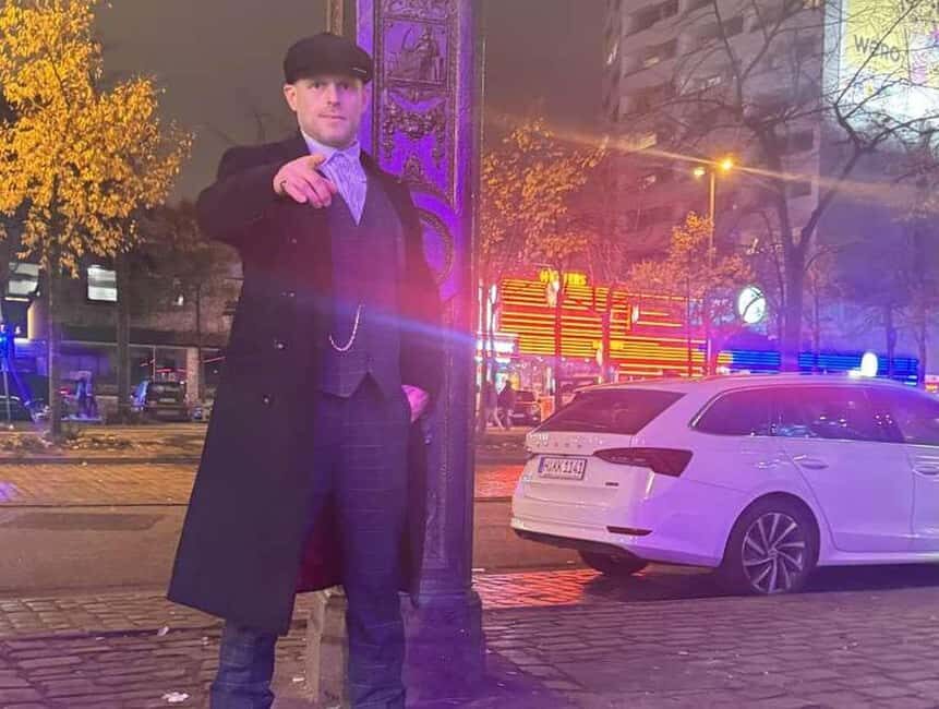 Cocktails, guns, cavaliers  an evening with the Peaky Blinders. - Practical Details & What to Expect