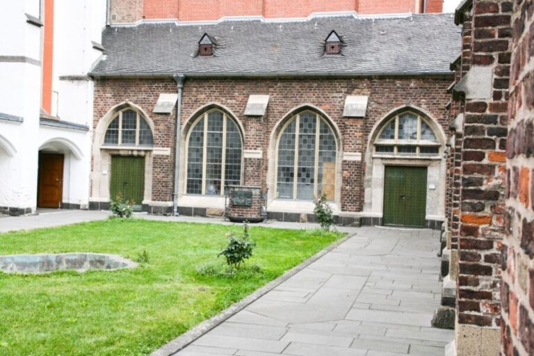 Cologne: Severinsviertel District Guided Walking Tour - Exploring Cologne’s Severinsviertel District: A Detailed Look