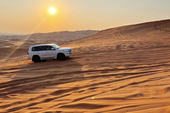 Combo Dubai Frame and Desert Safari with Dinner - What Makes This Tour Stand Out?