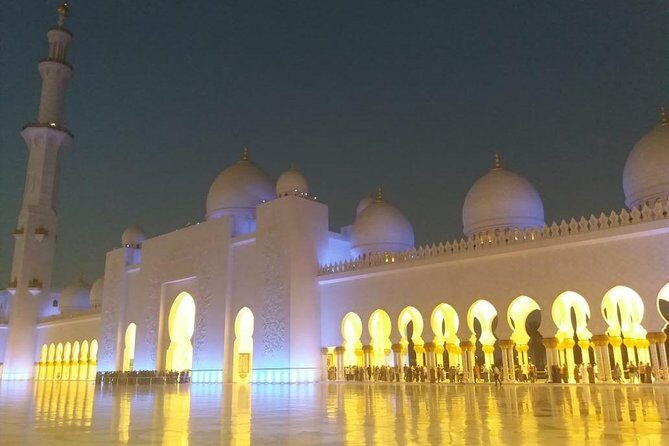 Complete UAE Full Day Tour from Dubai - Who Should Book This Tour?