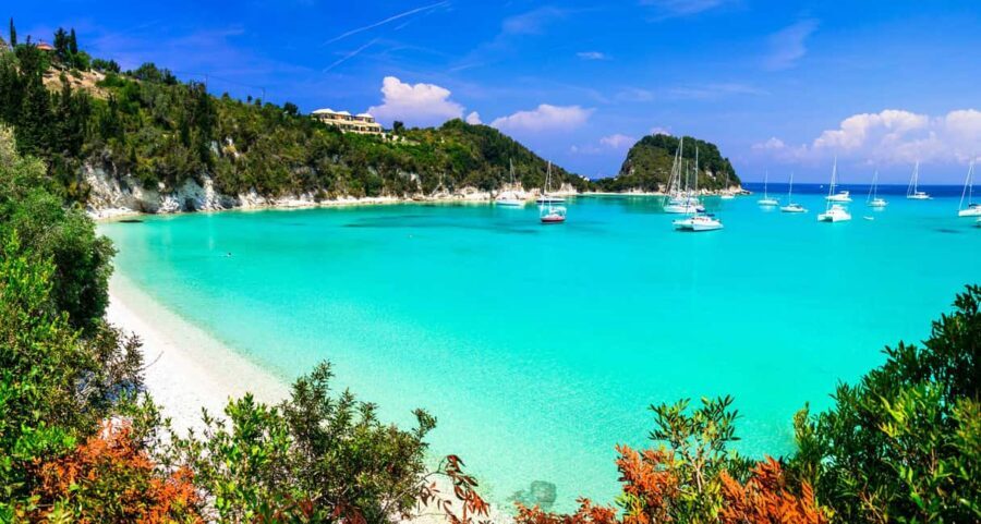 Corfu: Private yacht cruise to Paxos - Antipaxos & Caves - Who Will Love This Experience?