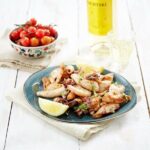 Cruise and Dine Lunch / Cape Town: Coastal Motor Cruise and 2-Course Lunch - Final Thoughts: Who Will Love This Tour?