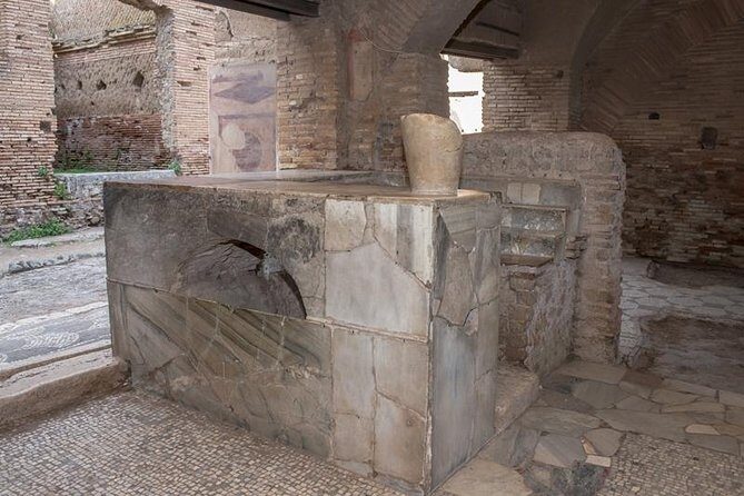 Daily life in Ostia Antica (private tour) - Who Should Book This Tour?