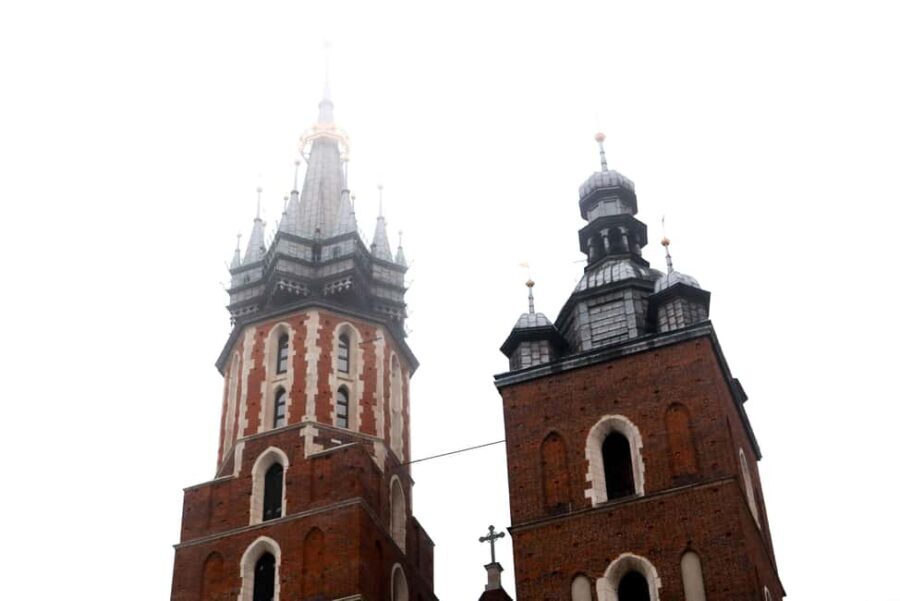 Dark Side of Krakow: A Chilling Old Town Walking Tour - A Look at the Experience
