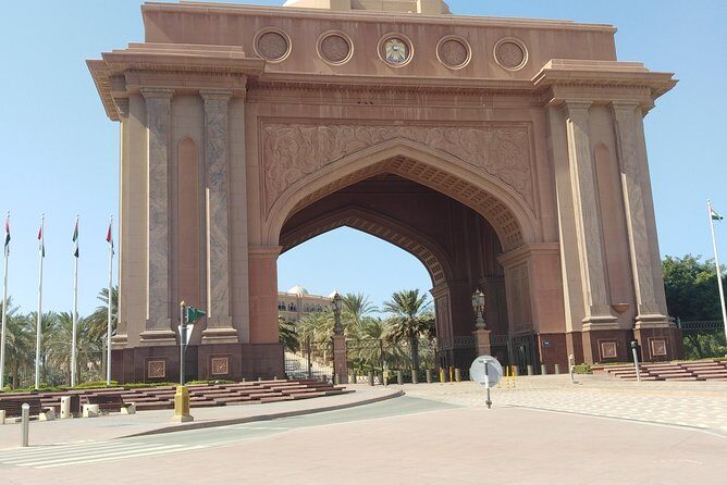 Day Tour of Abu Dhabi from Dubai - A Closer Look at the Itinerary