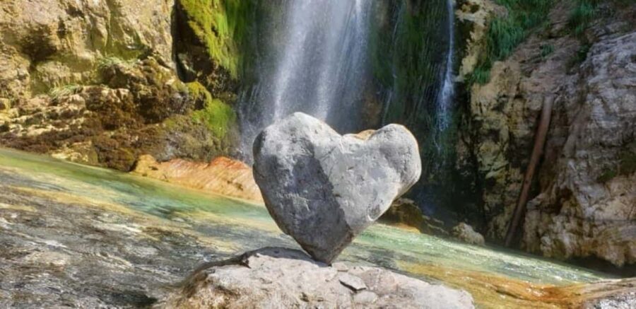 Day Tour Theth : Thethi National Park - Blue Eye - Waterfall - Transportation and Group Size