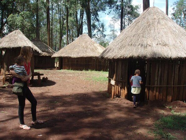 Day tour to Kibera Slums and Bomas Cultural Dance Show - Who Should Consider This Tour?