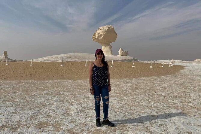 Day tour to White & Black Desert and Bahariya Oasis Tours - Exploring the Natural Wonders: Crystal Mountain and Aqabat Area