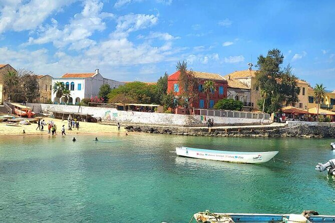 Day trip Goree island and Dakar city tour - The Sum Up