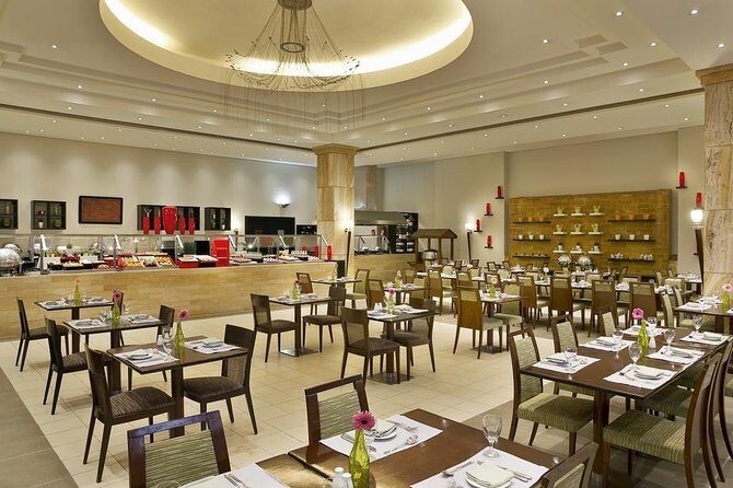 Day use with Lunch at a Dead Sea Resort Private transportation - Flexibility and Convenience