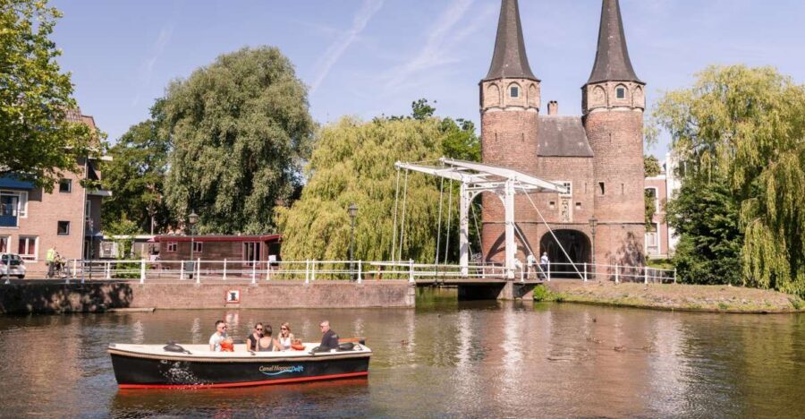 Delft: Open Boat Canal Cruise with Skipper - What to Expect on the Tour