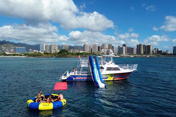 Deluxe Snorkel and Wildlife Cruise in Waikiki - Included and Not Included