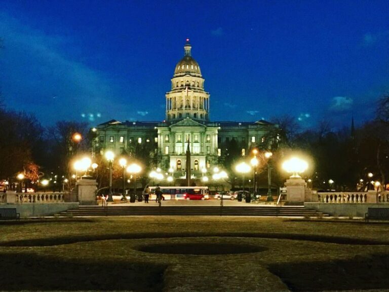 Denver: Holiday Lights & History Walking Tour - Final Thoughts: Who Should Consider This Tour?