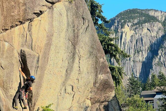 Desert Rock Climbing - What to Expect on Your Climbing Day