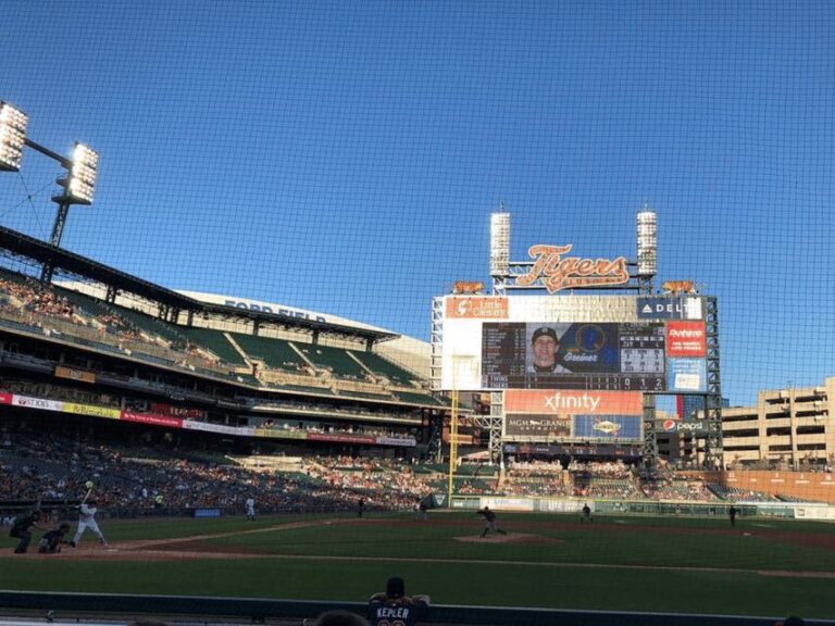 Detroit: Detroit Tigers Baseball Game at Comerica Park - Practical Tips for Your Visit