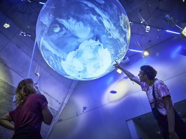 Deutsches Museum Nürnberg - das Zukunftsmuseum - Who Should Visit?