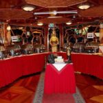 Dhow Cruise Dinner with Entertainment - Who Is This Tour Best For?