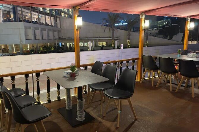 Dhow Cruise with Dinner and Live Entertainment at Dubai Al Seef - Who Should Consider This Experience