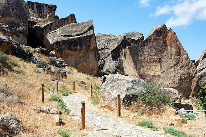 Discover Gobustan and Absheron History, Mud Volcanoes and Nature - Authentic Experiences and Practical Tips