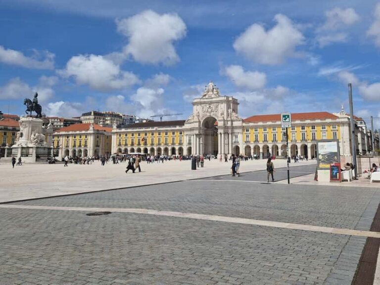 Discover Lisbon: Walking Tour of Baixa, Bairro Alto & Alfama - FAQs