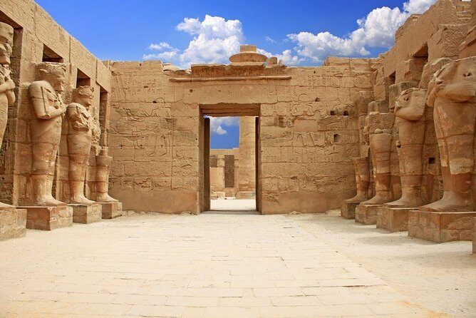 discover Luxor in one day To East and West Bank Tombs & Temples - An In-Depth Look at the Luxor Full-Day Tour