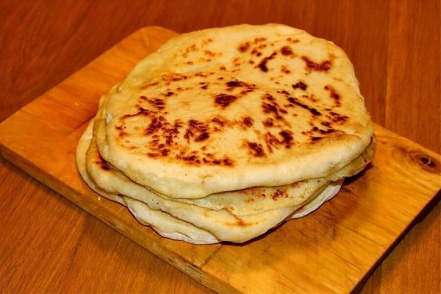 Discover Oradea - Walking Tour with Local Food Tasting - What’s Included and What to Keep in Mind