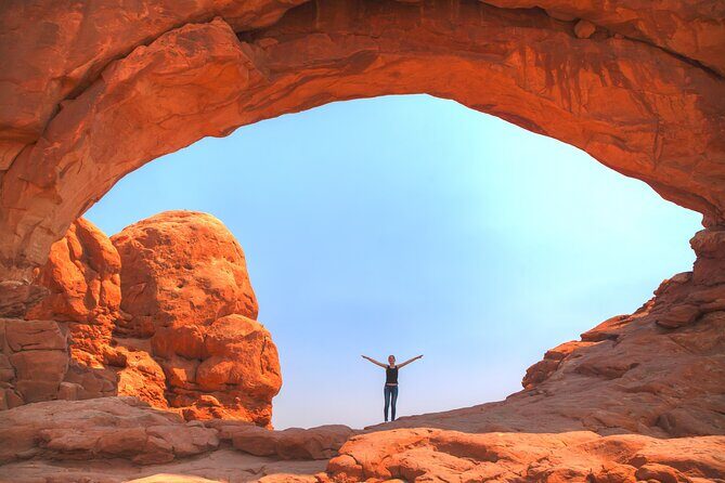 Discover The Best Of Moab In A Day: Arches Canyonlands Dead Horse - The Travel Experience: Comfort and Convenience