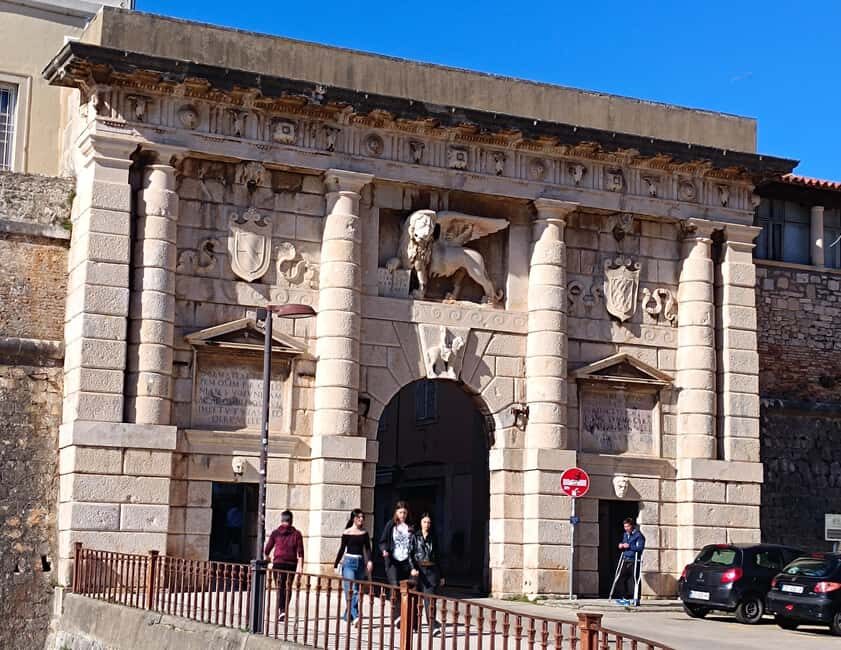 Discover Zadar privately: Individual guided tour in German - Legends and Local Stories