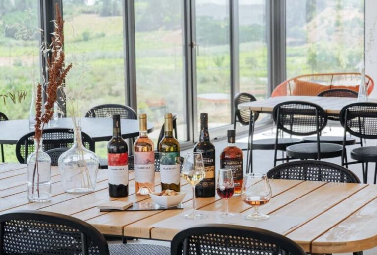 Douro: Martha's Welcome - Wine Tour and Tasting - Tasting Experience: A Taste of Douro