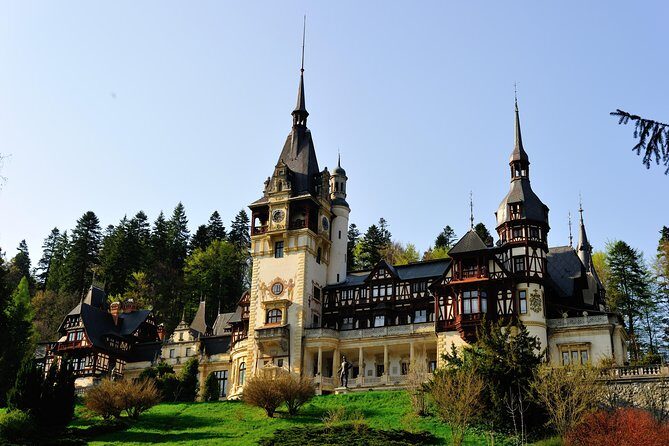 Dracula's Castle & Peles Palace Tour from Bucharest Including Brasov Old Town - In-Depth Look at the Itinerary
