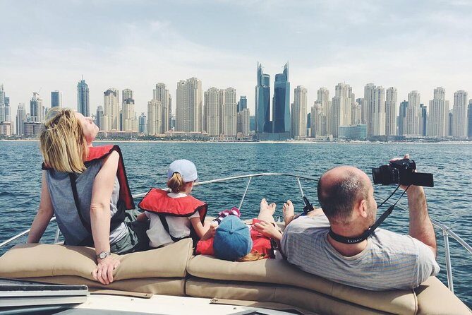 Dubai 3h Sea escape: Swim! Tan! Sightsee! - Authentic Experiences and Authenticity