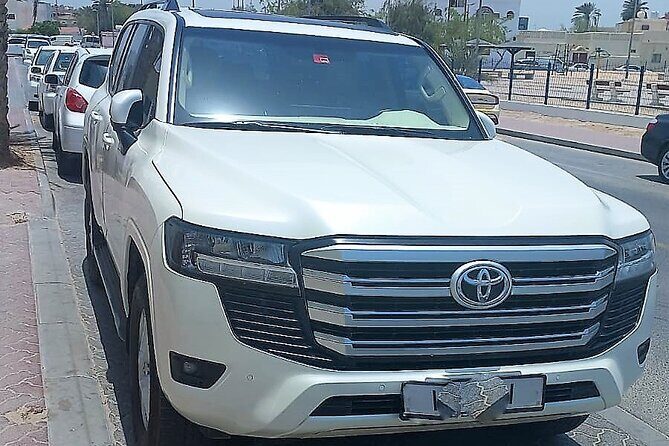 Dubai Airport (DXB): Private Arrival or Departure Transfers - Who Should Opt for This Service?