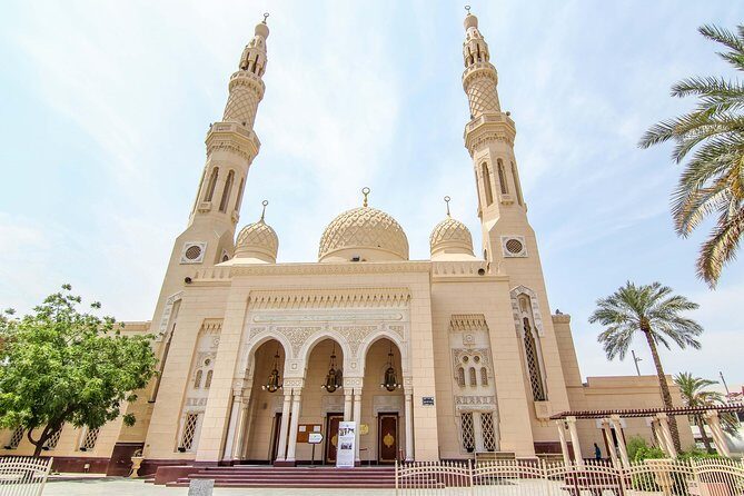 Dubai City Sightseeing Tour from Abu Dhabi - FAQs