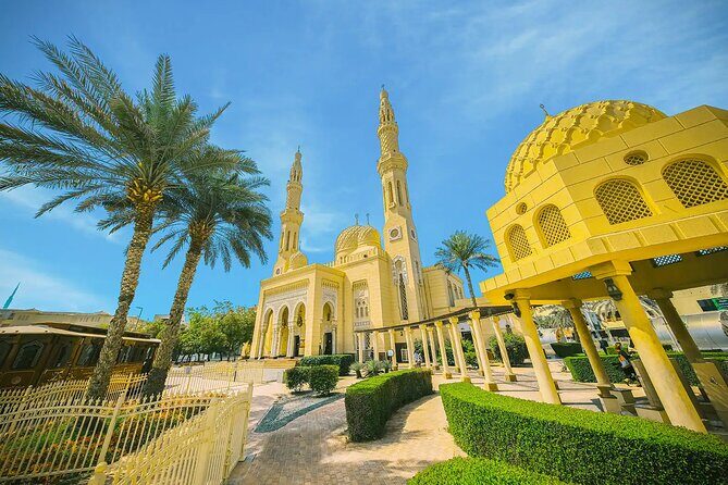 Dubai Full Day City Tour with Abra Boat and Monorail Ride - Who Will Enjoy This Tour?