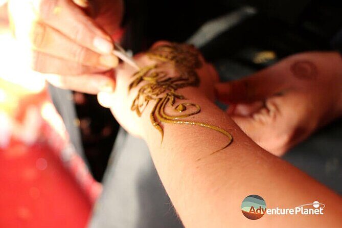 Dubai Full-Day Desert Safari Experience with Live BBQ Dinner - Areas for Consideration