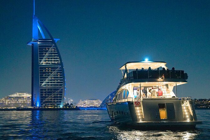 Dubai Harbour Luxury Yacht Tour with BBQ & Drinks - Who Should Book This Tour?
