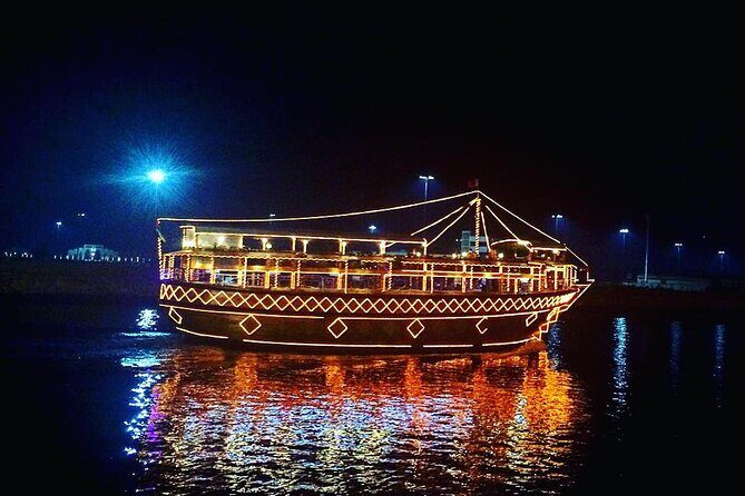 Dubai Marina Dinner Cruise - What to Expect from the Dubai Marina Dinner Cruise