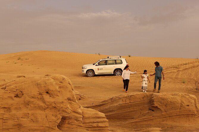 Dubai Private Premium Desert Safari with BBQ Dinner in 4WD - The Sum Up