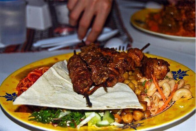 Dubai Red Dune Safari with BBQ Dinner and Live Shows - In-Depth Look at the Experience